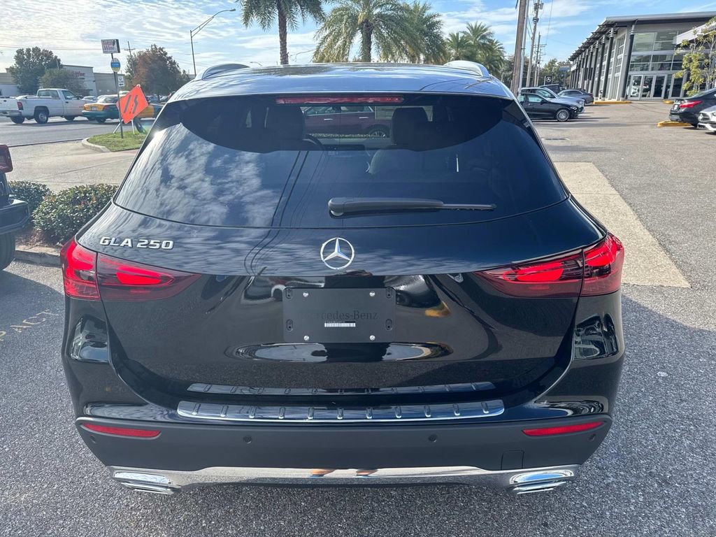 Used 2025 Mercedes-Benz GLA 250 image 5