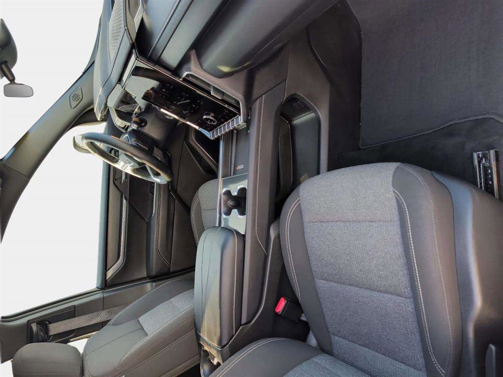 Used 2025 GMC Acadia AWD Elevation image 19