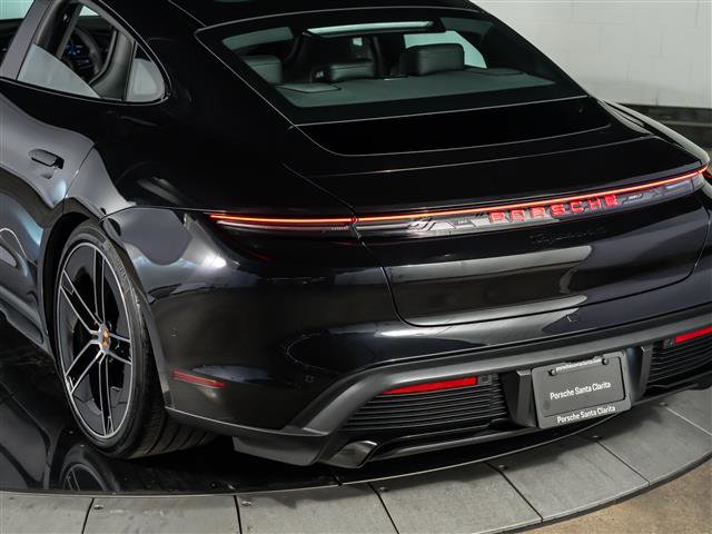 New 2026 Porsche Taycan 4S image 32