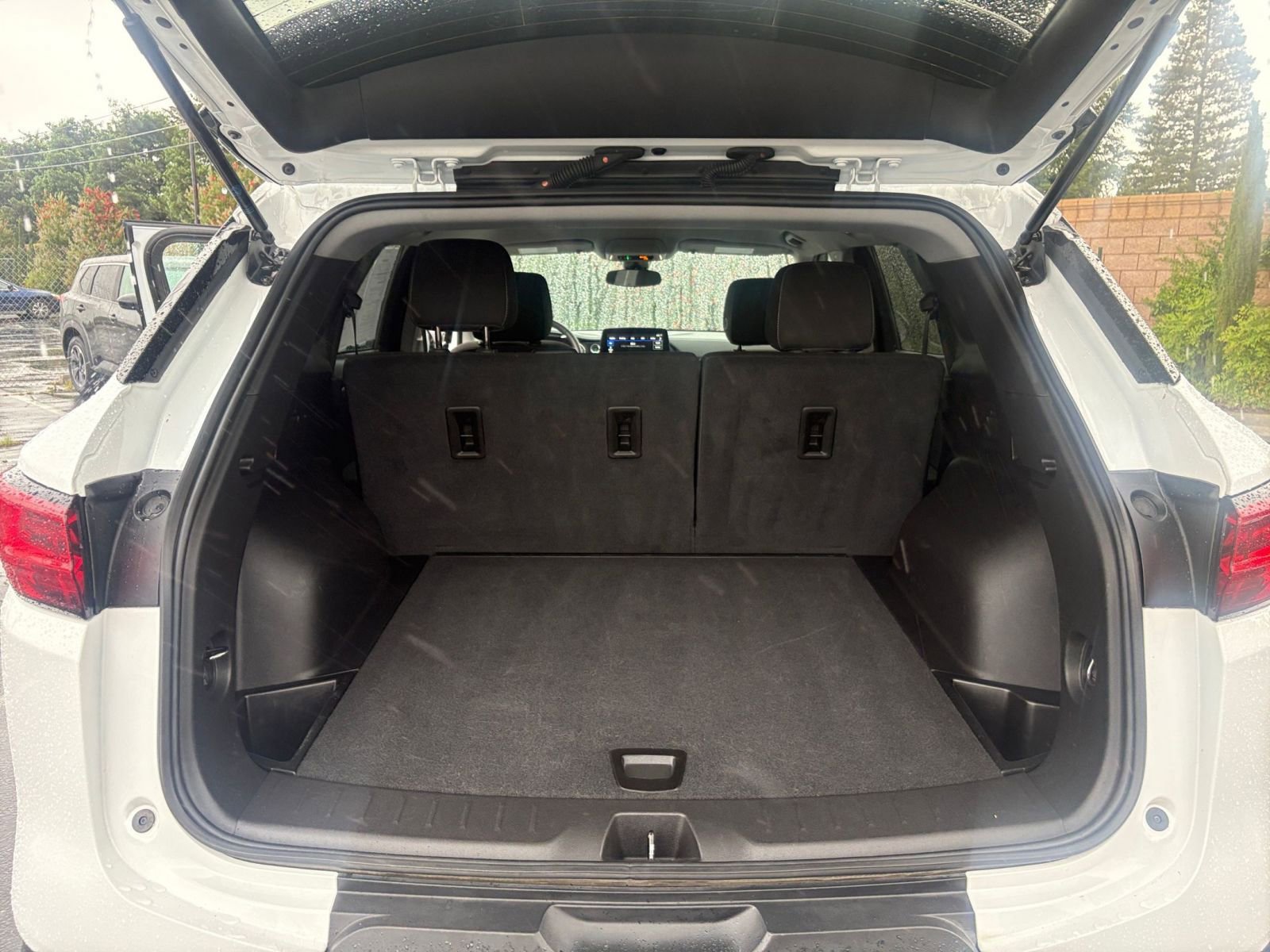 Used 2025 Chevrolet Blazer LT image 33