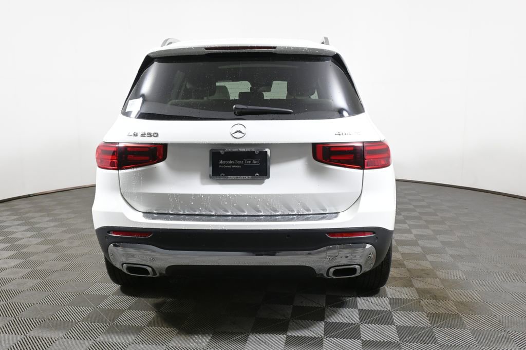 Used 2026 Mercedes-Benz GLB 250 4MATIC image 6