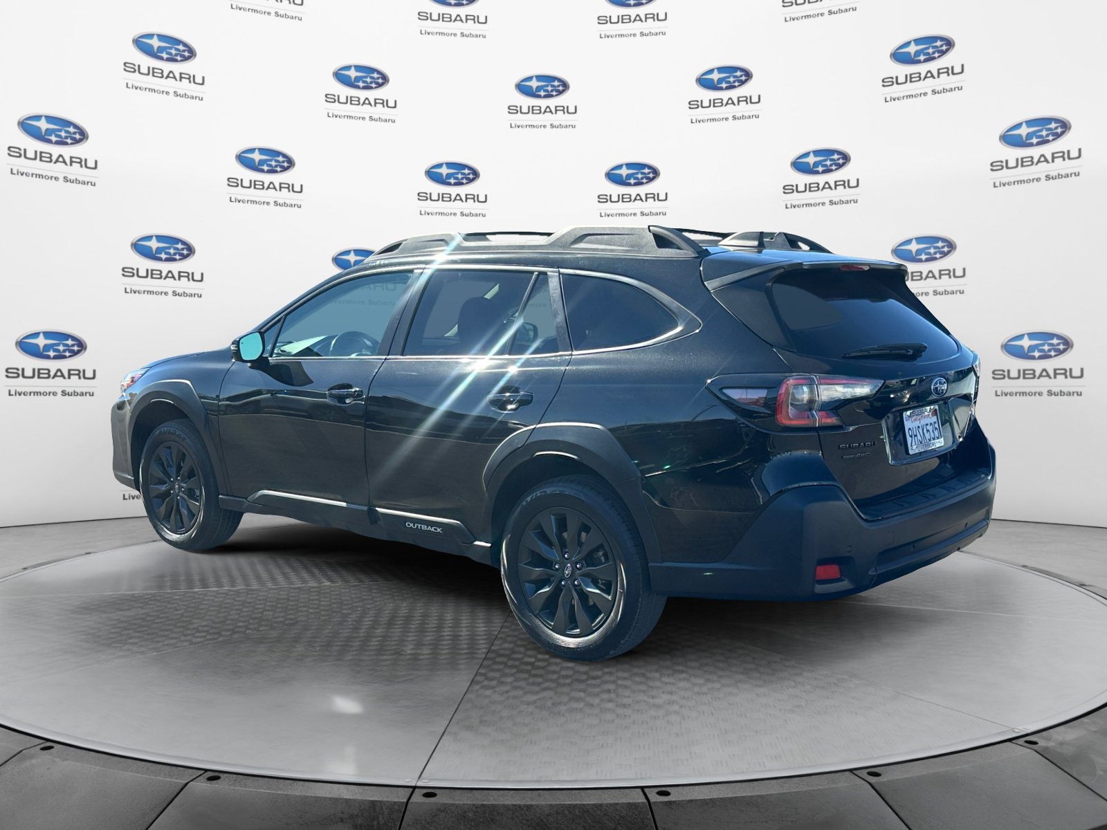 Used 2024 Subaru Outback Onyx Edition AWD/4WD image 3