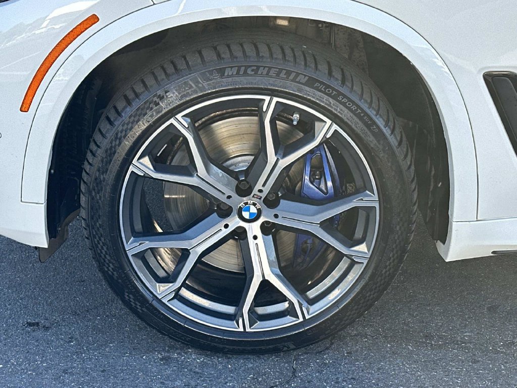 Used 2020 BMW X5 M50i w/ Executive Package AWD/4WD image 11
