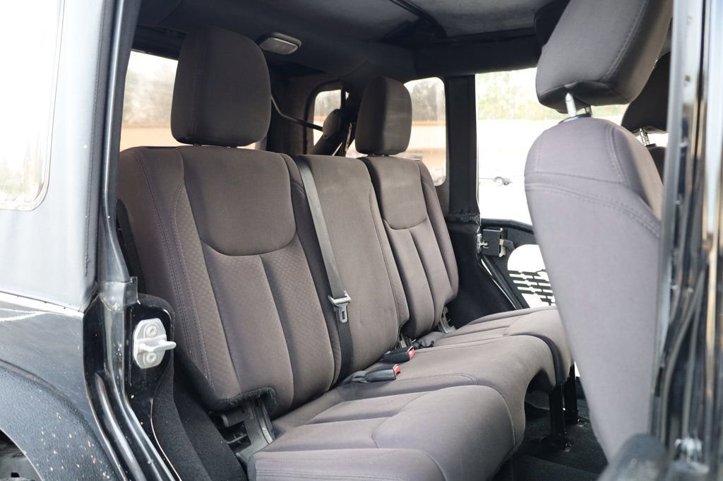 Used 2017 Jeep Wrangler Unlimited Sport w/ Quick Order Package 23S image 18