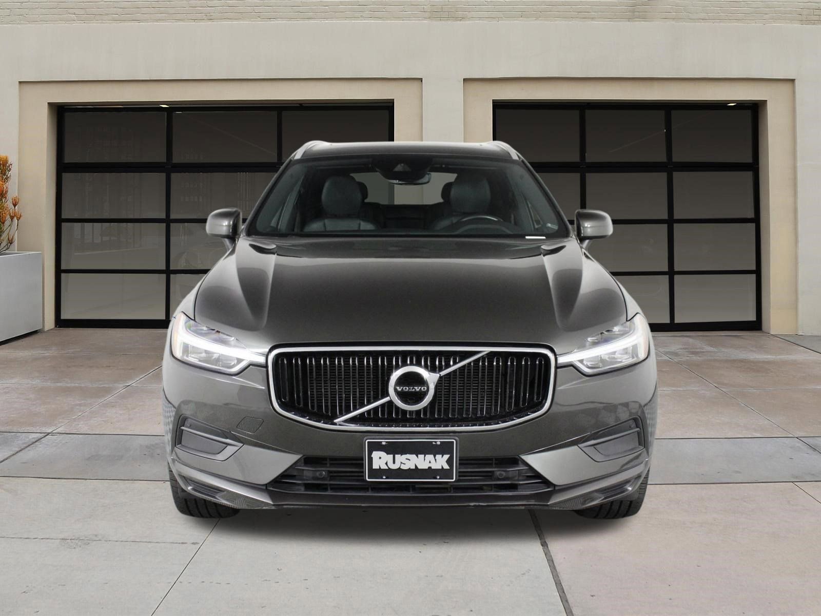 Used 2020 Volvo XC60 T5 Momentum w/ Protection Package Premier image 6