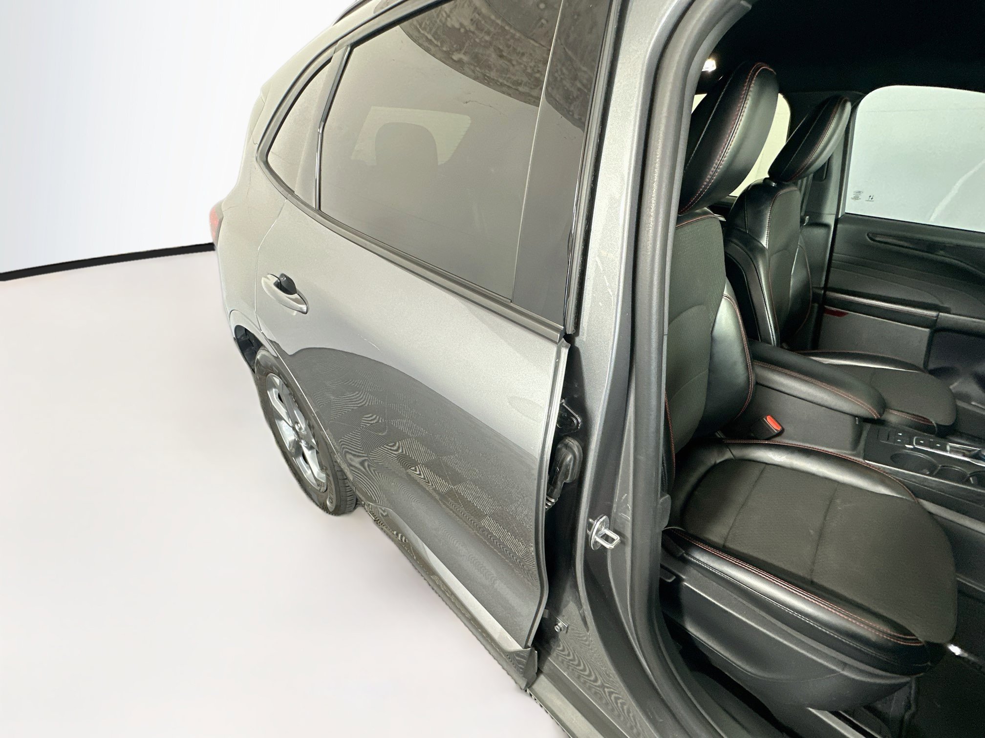 Used 2024 Ford Escape ST-Line FWD image 28