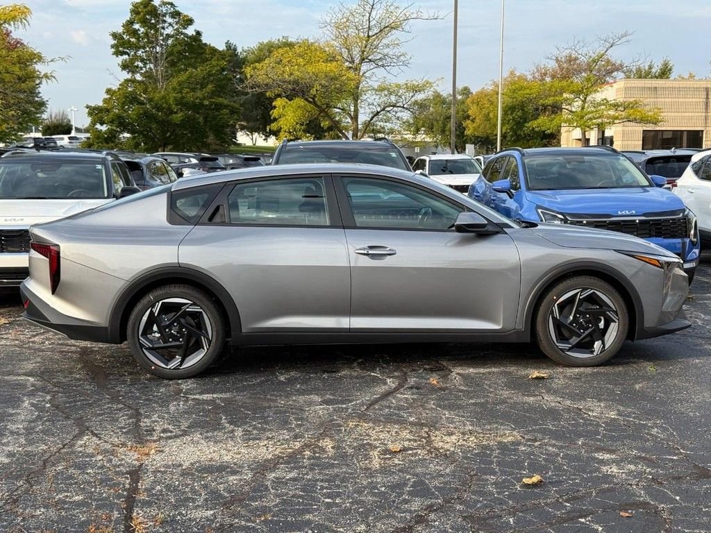 New 2025 Kia K4 EX video 2