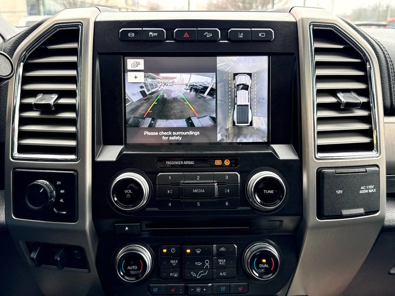 Used 2017 Ford F350 Platinum w/ Platinum Ultimate Package image 34