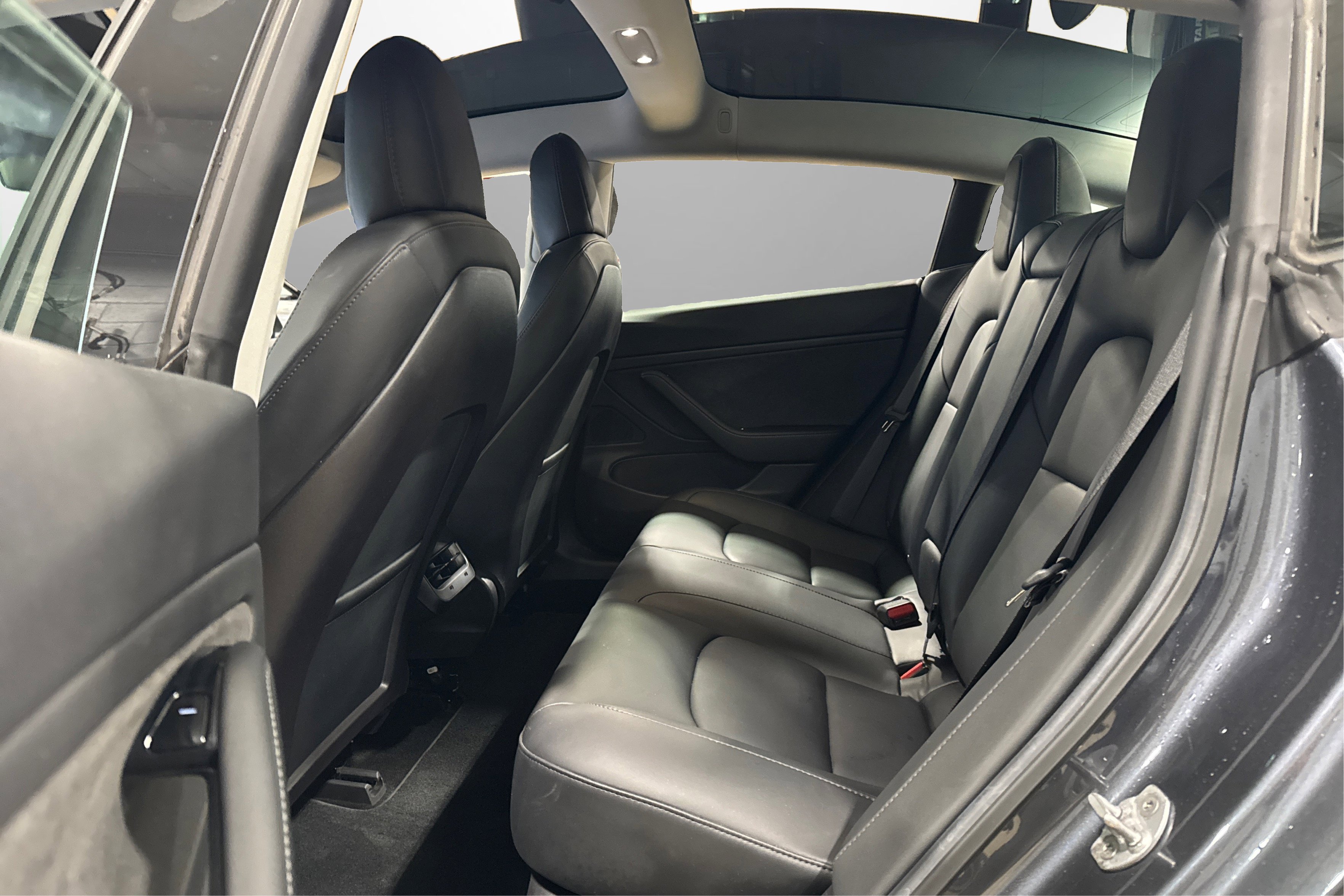Used 2019 Tesla Model 3 Performance AWD/4WD image 34