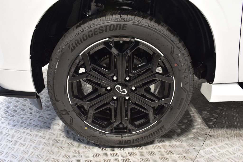 New 2026 INFINITI QX80 4WD image 31