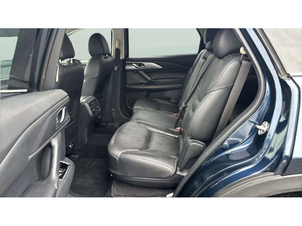 Used 2019 MAZDA CX-9 Touring image 12