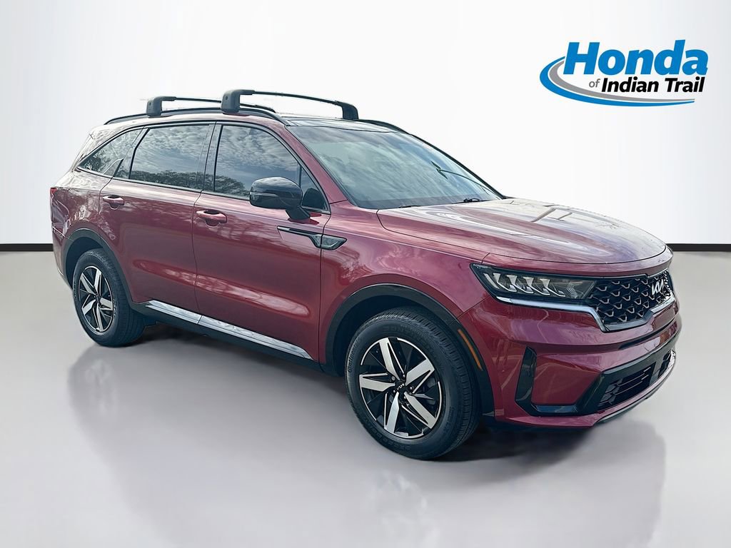 Used 2022 Kia Sorento EX w/ Panoramic Sunroof Package