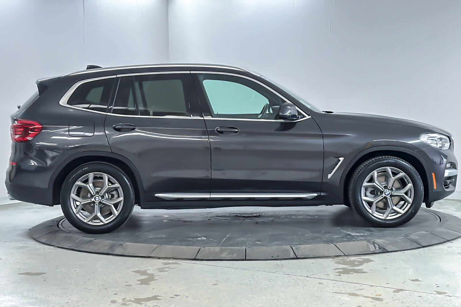 Used 2020 BMW X3 xDrive30i w/ Driving Assistance Package AWD/4WD image 8