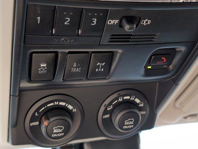 Used 2024 Toyota 4Runner TRD Off-Road Premium image 13