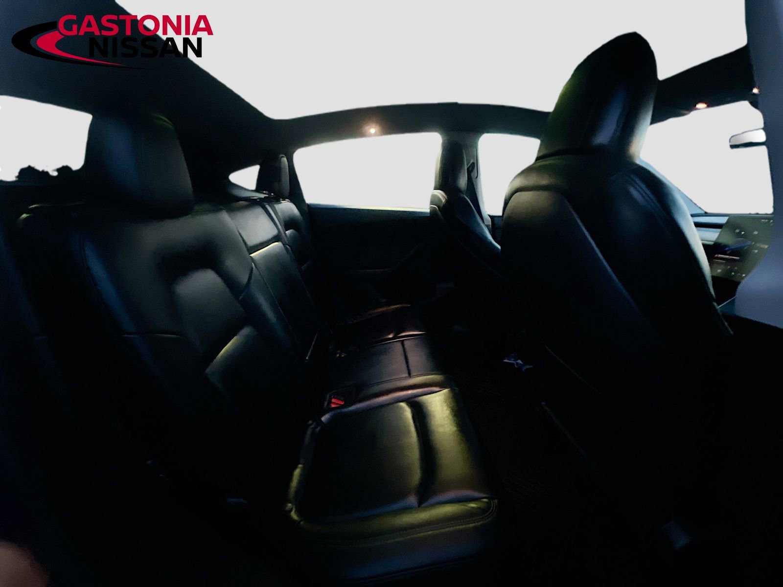 Used 2020 Tesla Model Y Long Range image 36