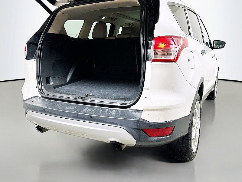 Used 2015 Ford Escape Titanium w/ Equipment Group 301A FWD image 27