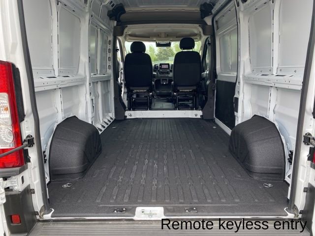 New 2025 RAM ProMaster 2500 w/ Storage Group image 21