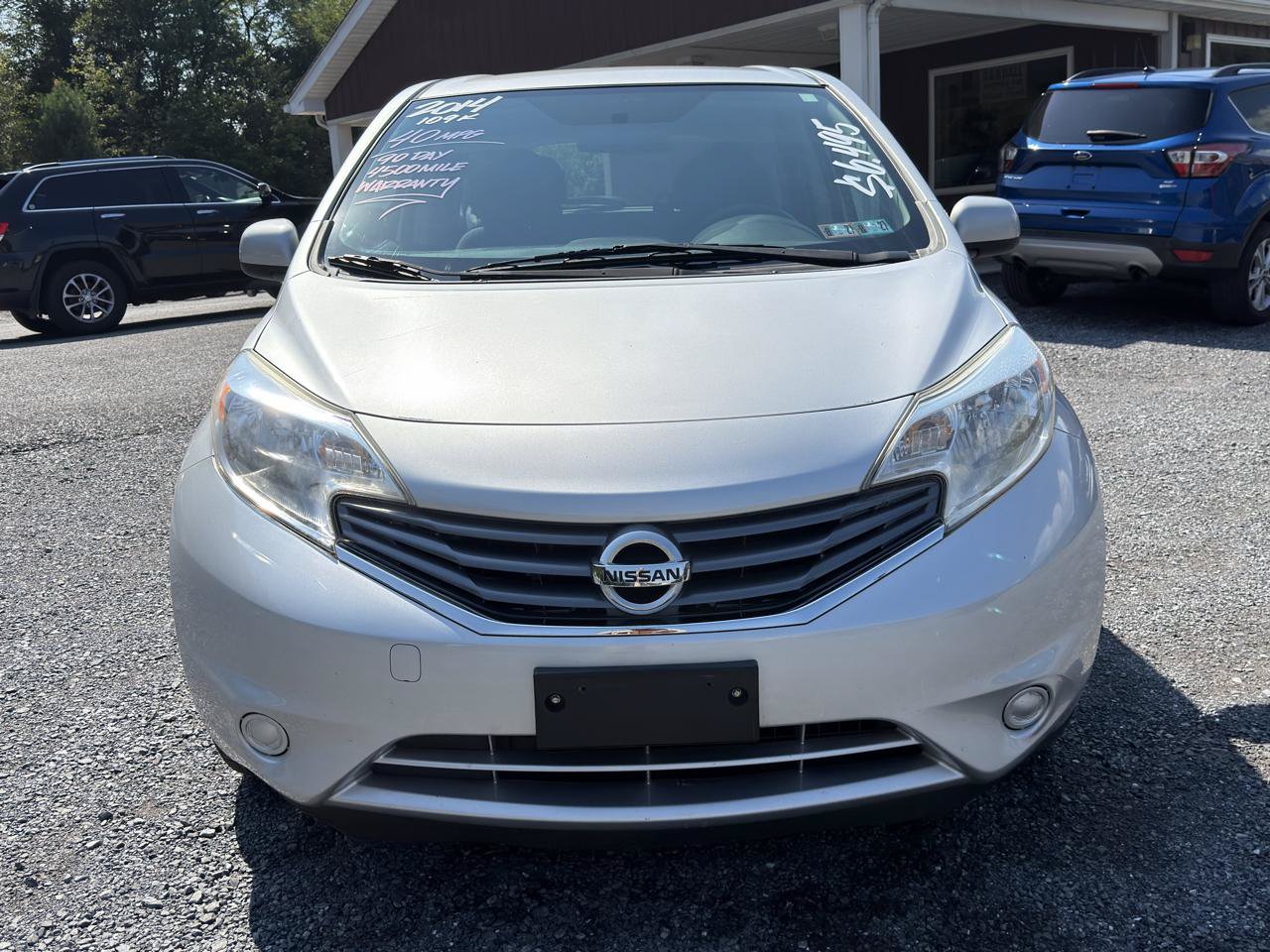 Used 2014 Nissan Versa Note SV FWD image 2