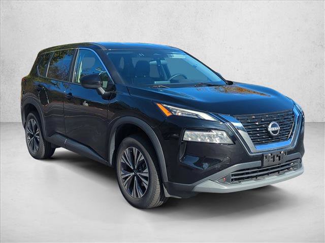 Used 2023 Nissan Rogue SV image 3