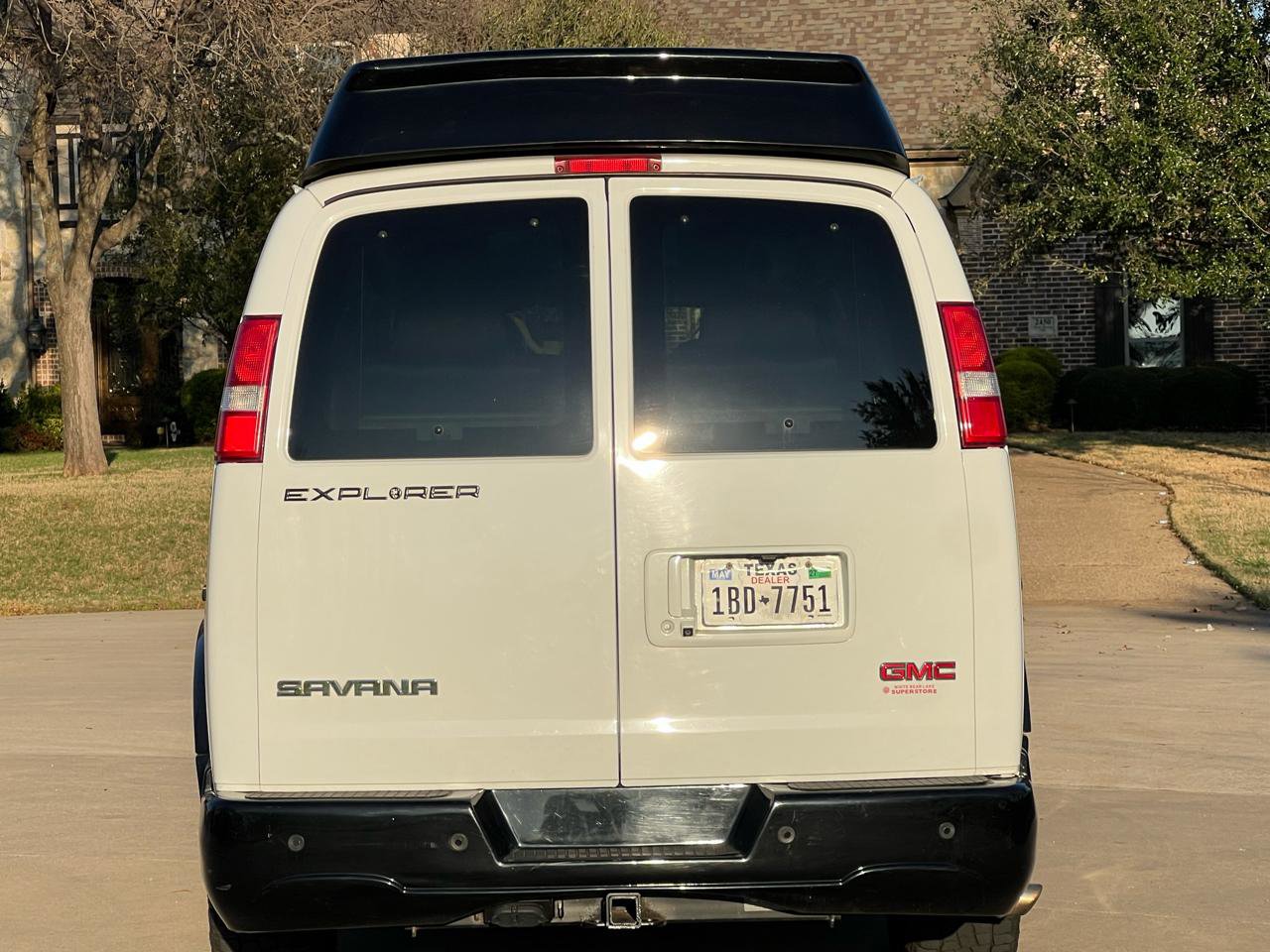 Used 2019 GMC Savana 2500 Extended w/ Enhanced Convenience Package image 9