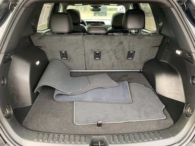 Certified 2025 GMC Terrain Elevation w/ Elevation Premium Package image 8