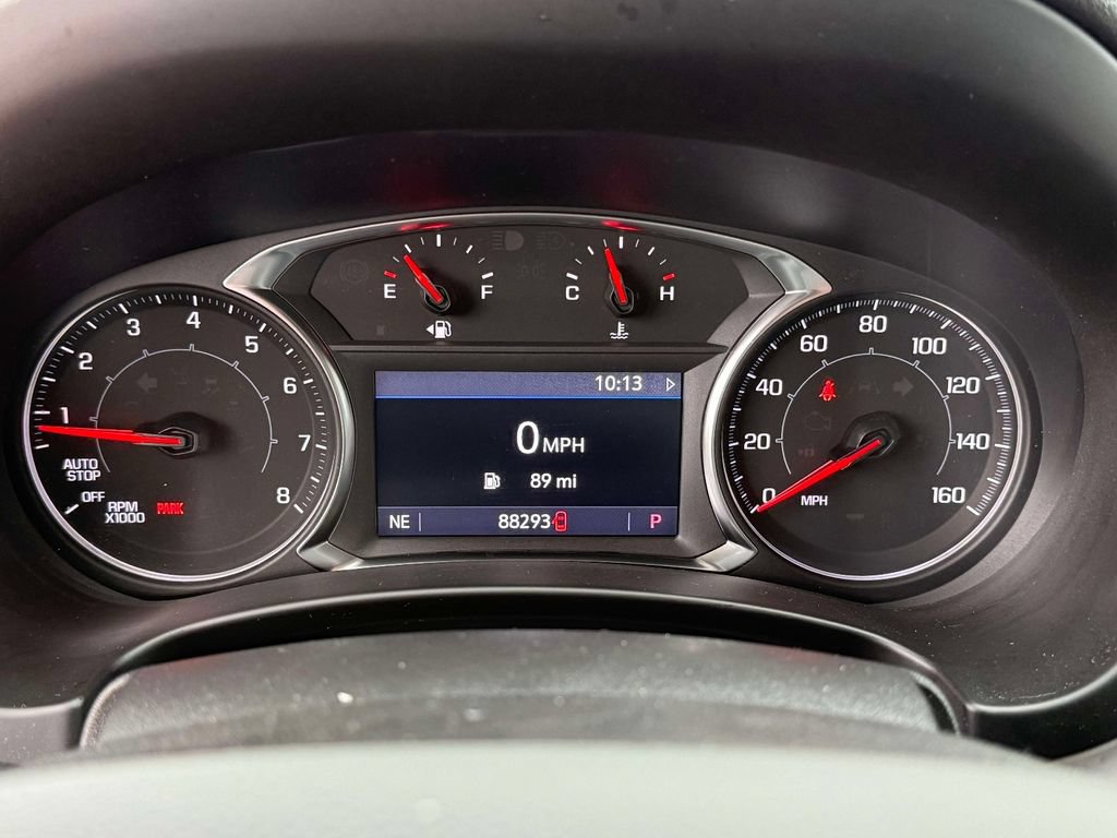 Used 2023 GMC Terrain SLT AWD/4WD image 16