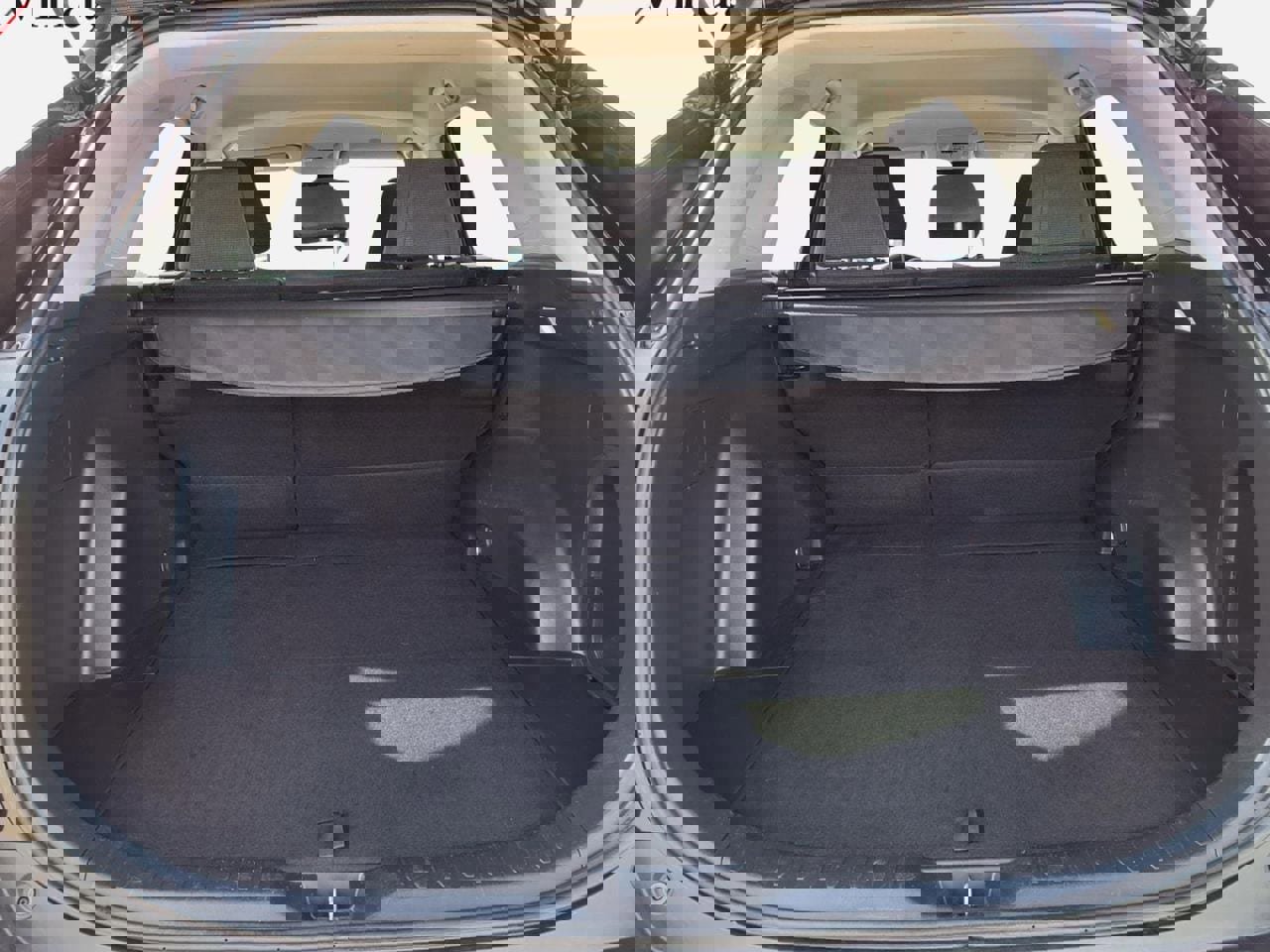 Used 2023 Toyota RAV4 LE image 6