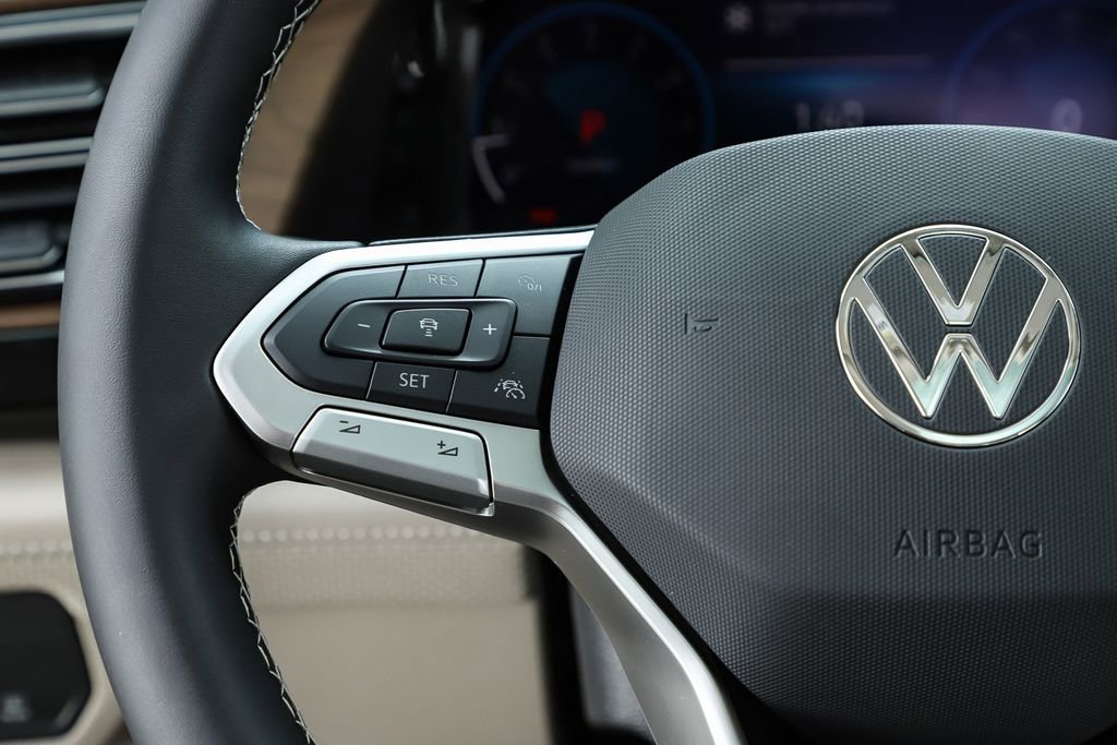 New 2026 Volkswagen Atlas SE image 60