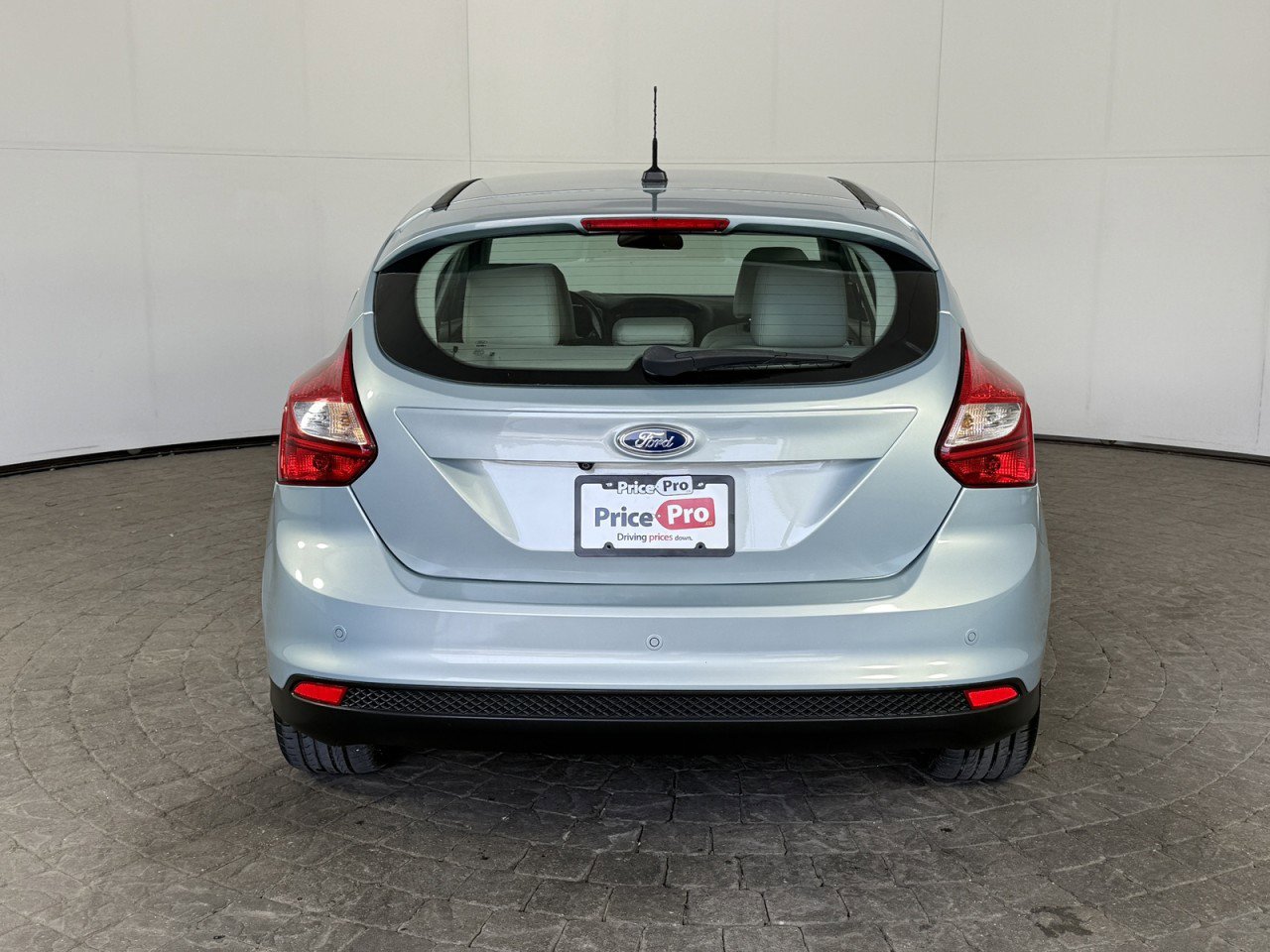 Used 2013 Ford Focus Electric Hatchback image 7