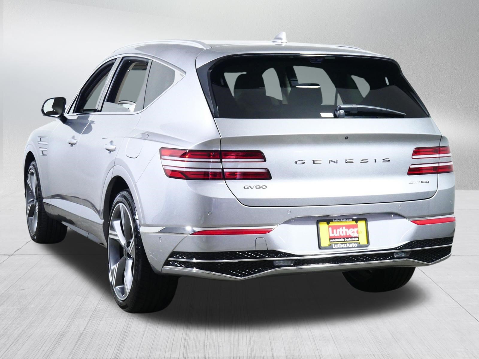 Certified 2025 Genesis GV80 3.5T Prestige AWD/4WD image 5