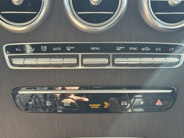 Used 2021 Mercedes-Benz GLC 300 4MATIC image 34