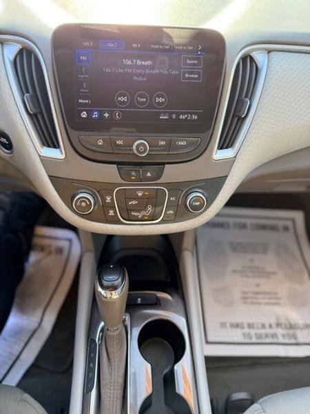 Used 2020 Chevrolet Malibu LS FWD image 19