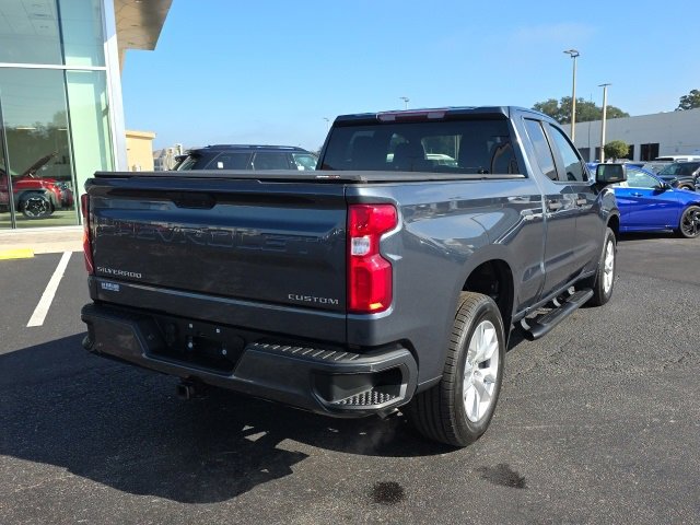 Used 2021 Chevrolet Silverado 1500 Custom image 4