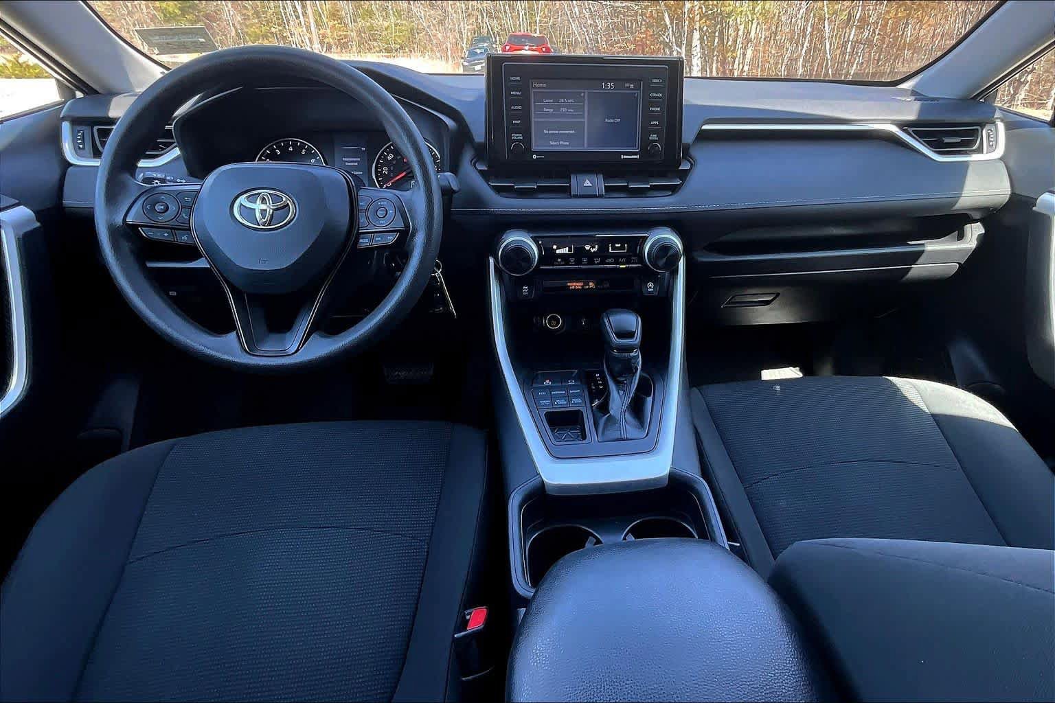 Used 2020 Toyota RAV4 LE w/ All Weather Liner Package AWD/4WD image 16
