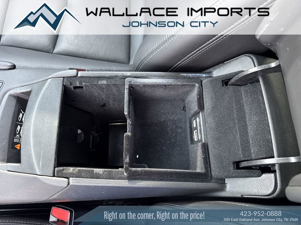 Used 2024 Cadillac XT5 Premium Luxury image 21