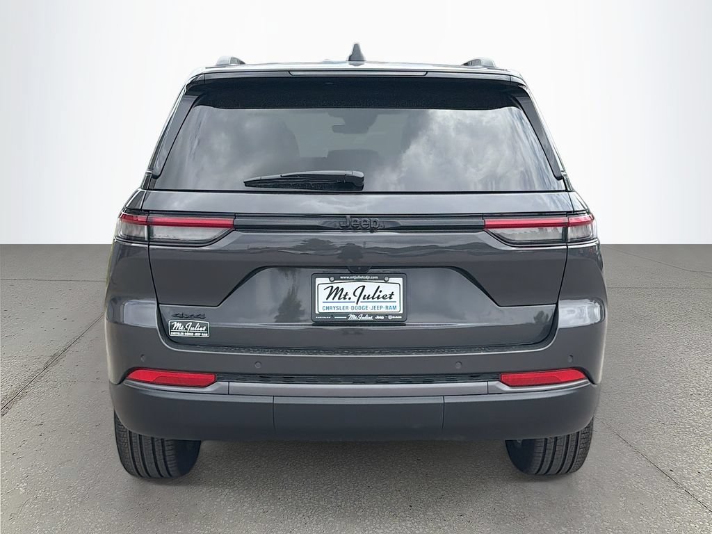New 2026 Jeep Grand Cherokee Limited w/ Limited Altitude Package AWD/4WD image 5