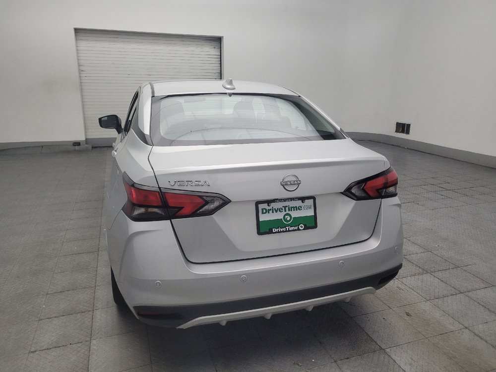Used 2025 Nissan Versa SV FWD image 6