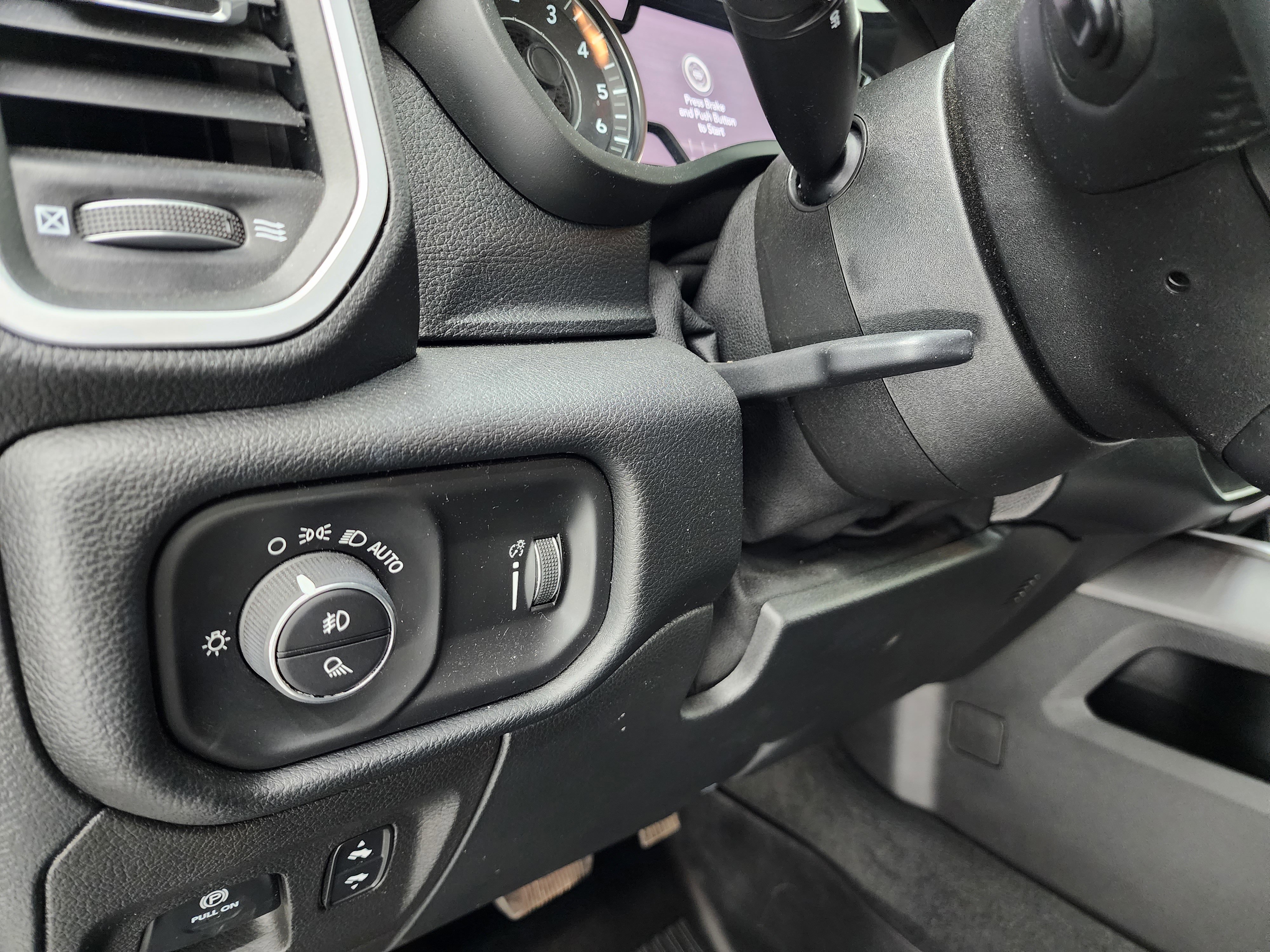 Used 2022 RAM 1500 Big Horn image 40