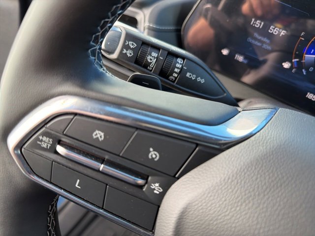 Used 2024 Chevrolet Traverse LT image 23