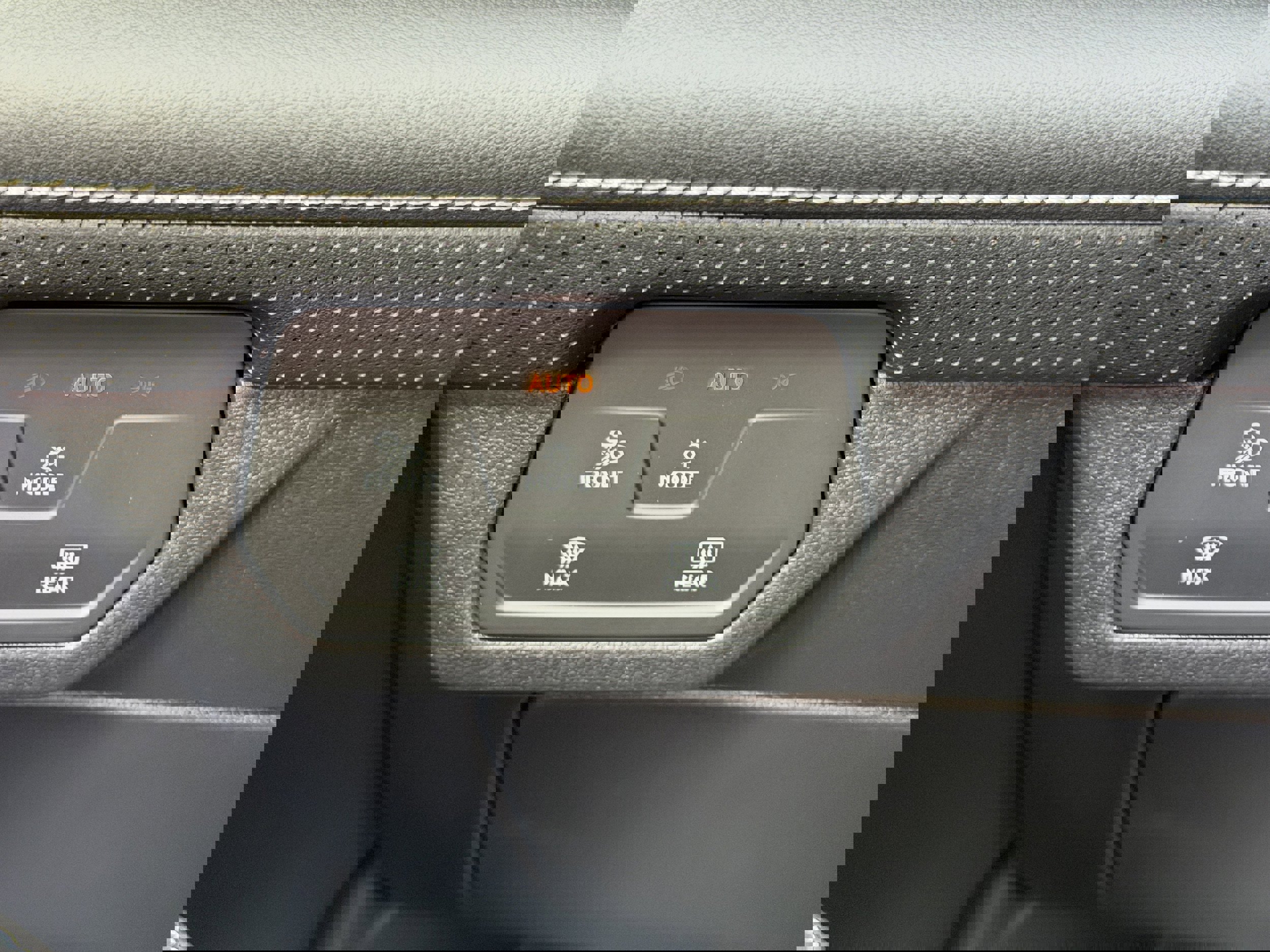 New 2026 Volkswagen Atlas Cross Sport SE FWD image 23