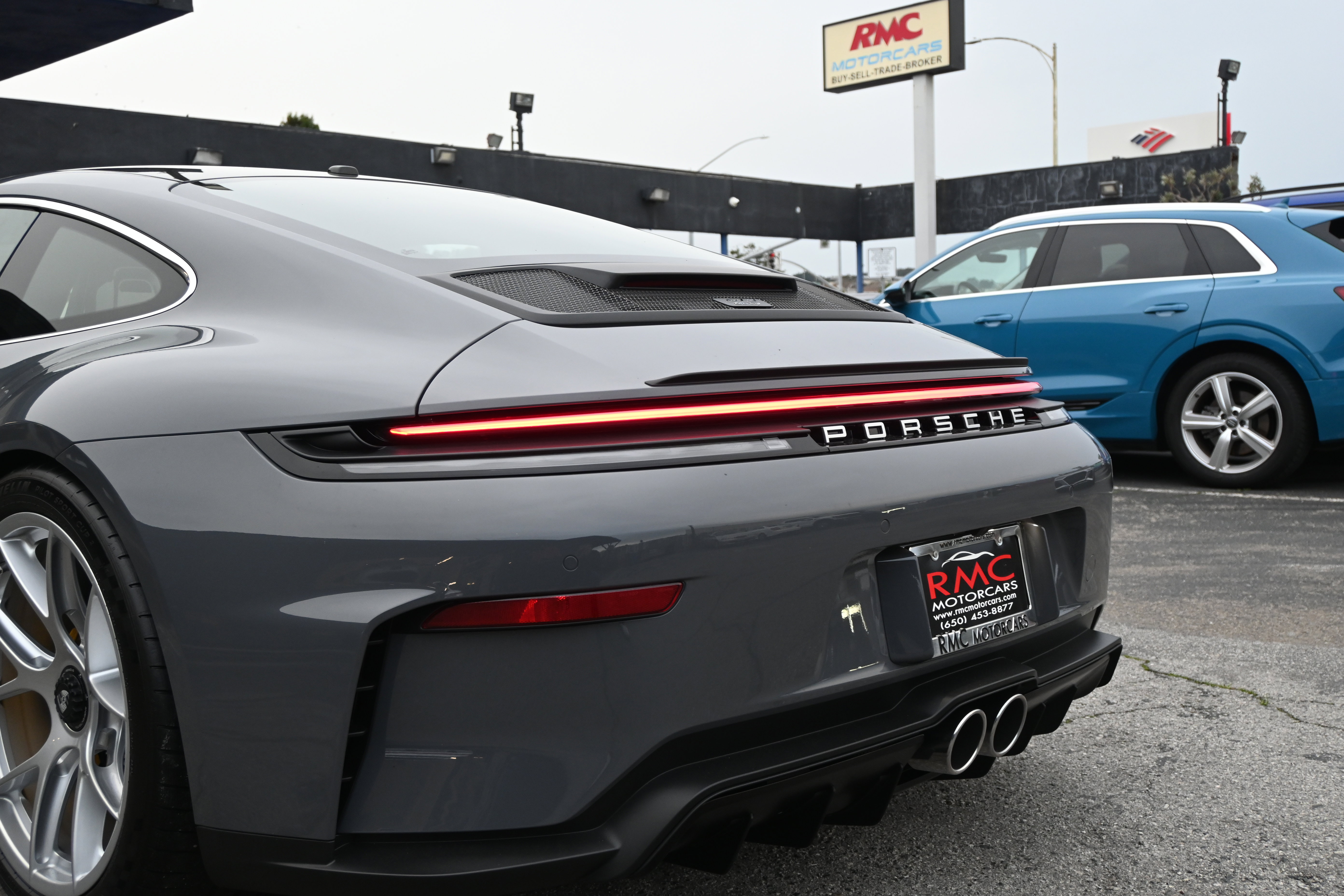 Used 2026 Porsche 911 GT3 image 40