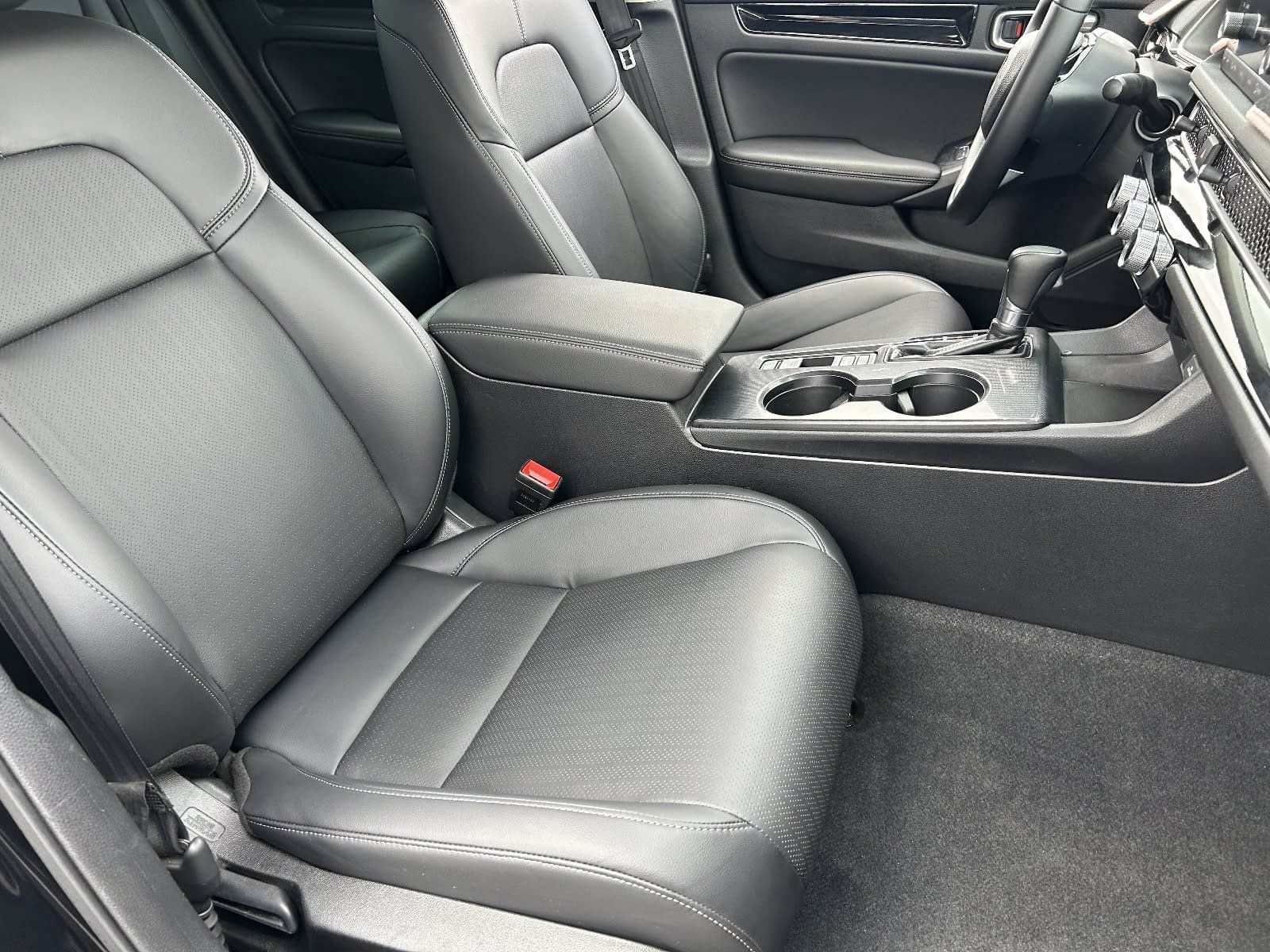 Used 2022 Honda Civic EX-L image 13