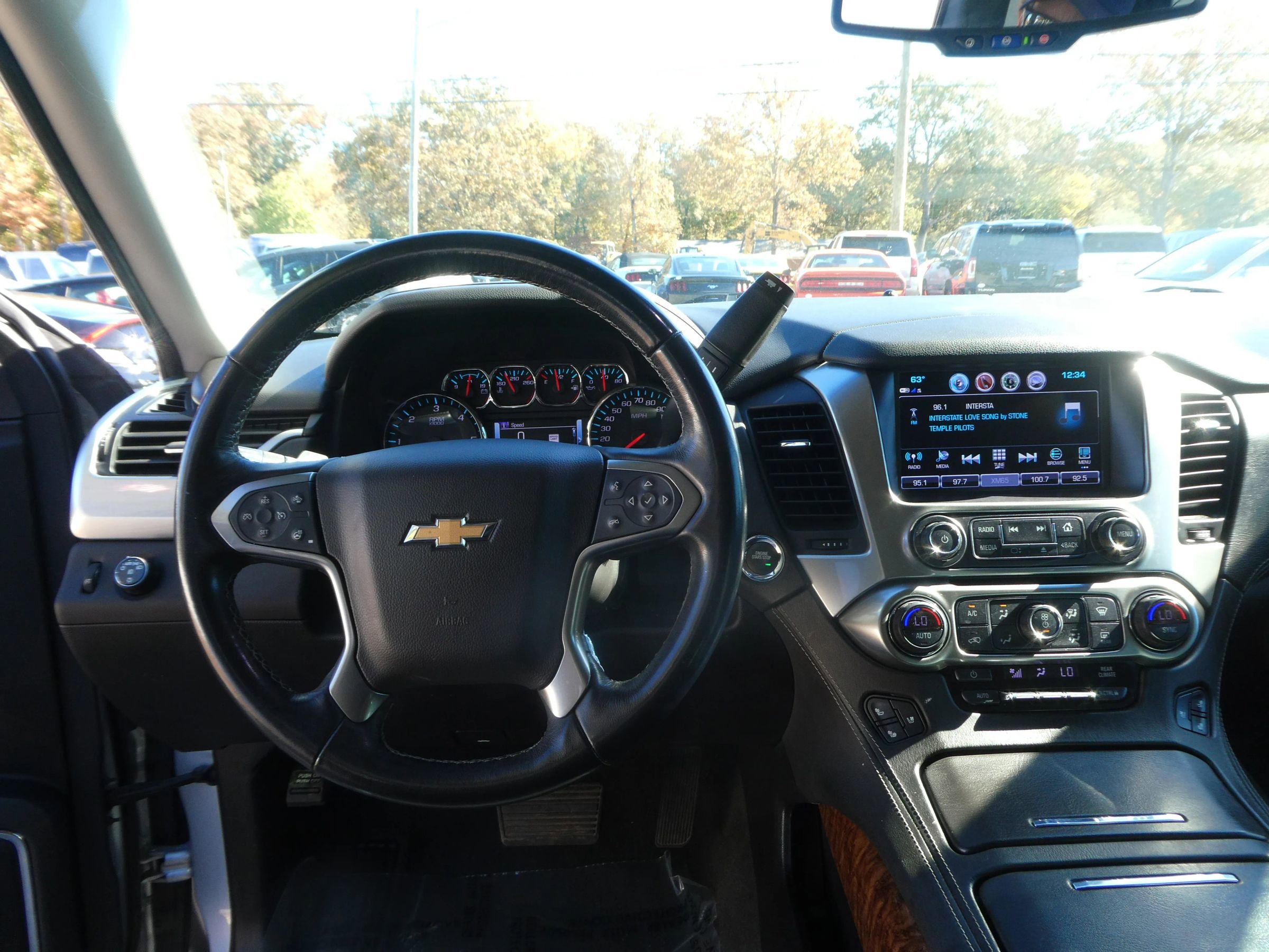 Used 2019 Chevrolet Tahoe Premier image 13