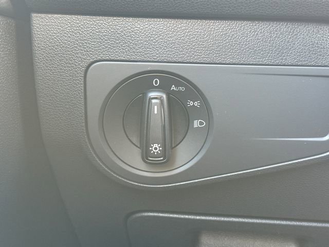 Certified 2024 Volkswagen Tiguan S image 41