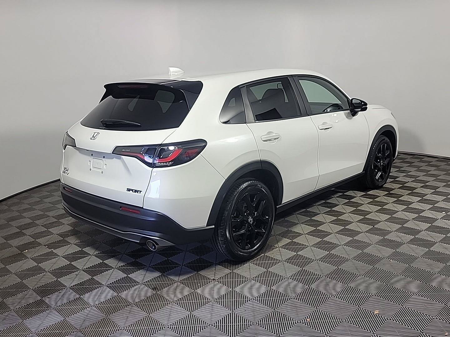 Certified 2024 Honda HR-V Sport image 4