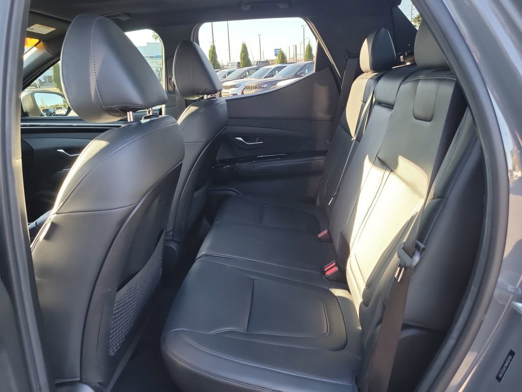 Used 2022 Hyundai Santa Cruz Limited image 9