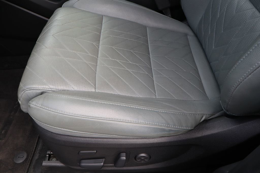 Used 2023 Kia Telluride SX X-Line image 18