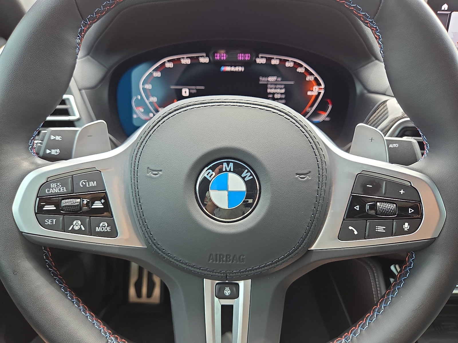 Used 2023 BMW X4 M40i AWD/4WD image 24
