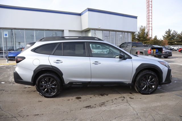 Certified 2025 Subaru Outback Onyx Edition image 2