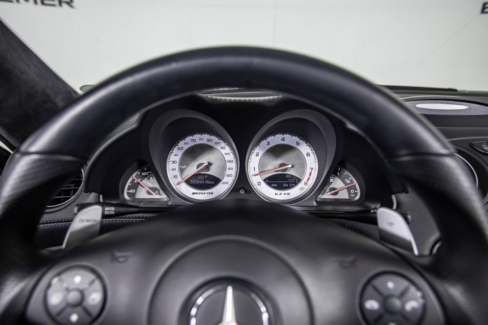 Used 2011 Mercedes-Benz SL 63 AMG image 28